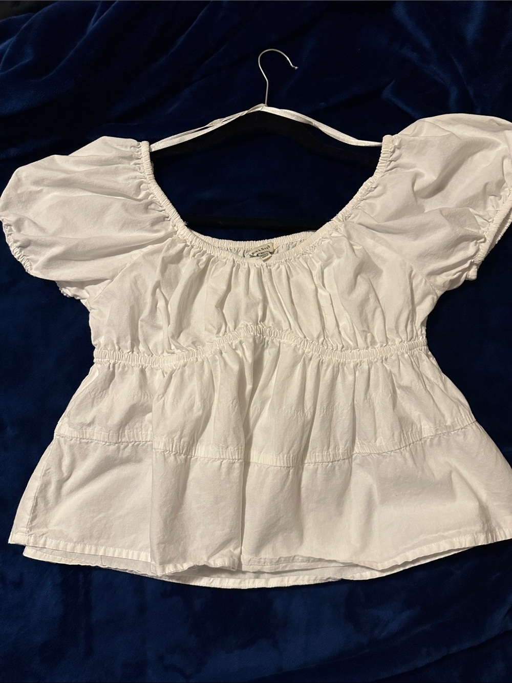 Women's White Puff Sleeve Peplum Top - Casual Summer Blouse